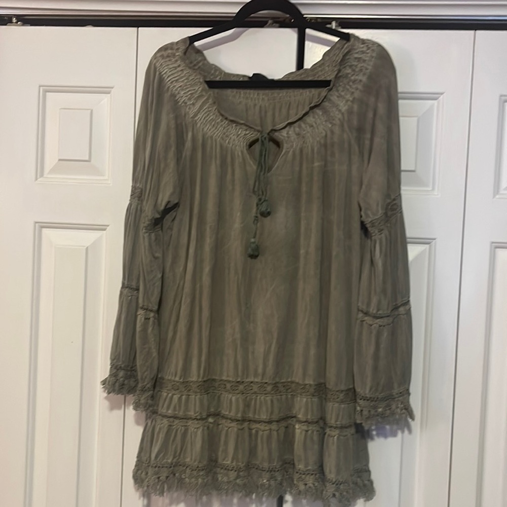 Women’s Top